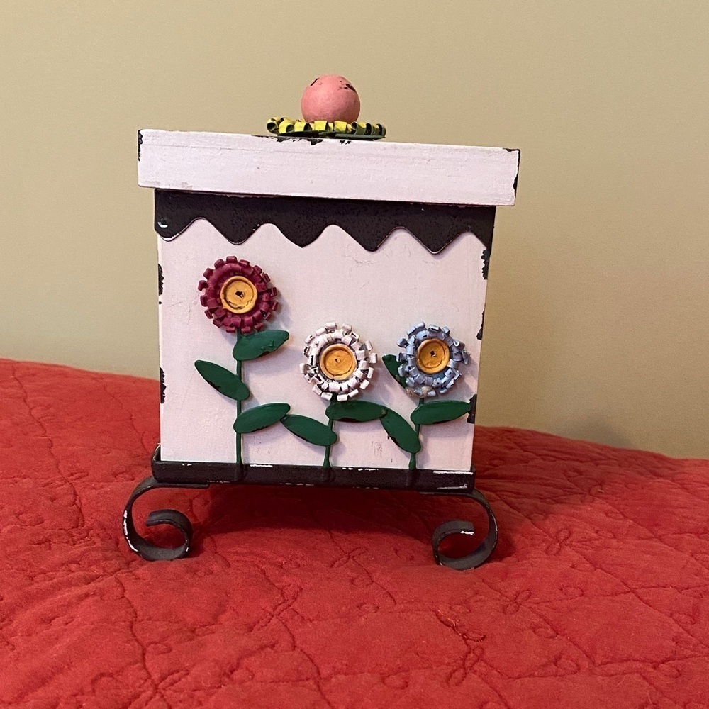 Southern Living at Home Secret  Box with Lid